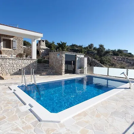 Villa, Stone House With Swimming Pool & Sauna, Beach, *
