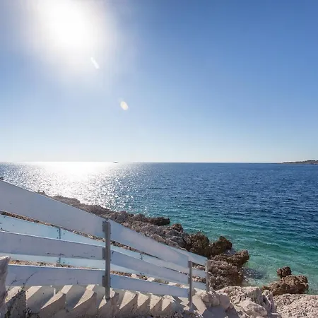 Villa, Stone House With Swimming Pool & Sauna, Beach, * Sevid